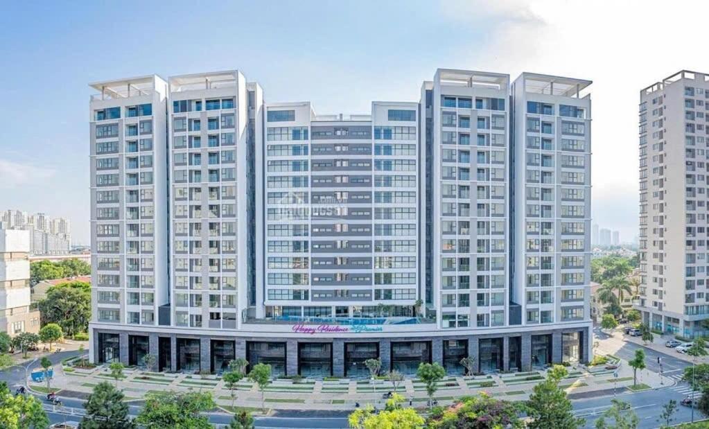 Happy Premier - 3br Near Exhibition Secc Ho Chi Minh City